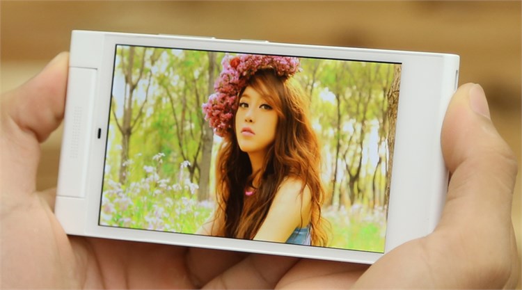 Điện thoại Gionee Elife E7 Mini