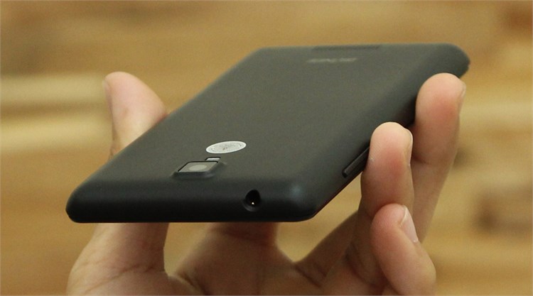 Điện thoại Gionee Pioneer P4