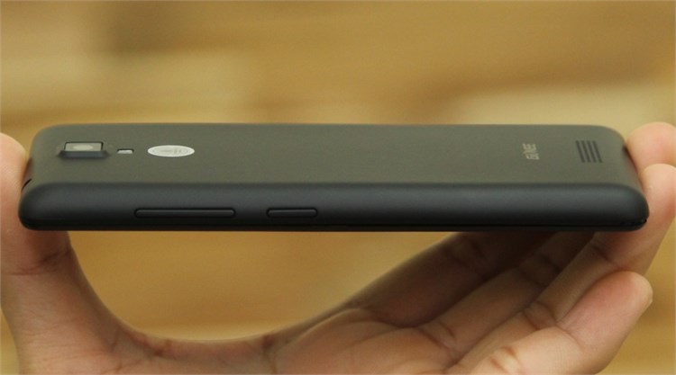 Điện thoại Gionee Pioneer P4