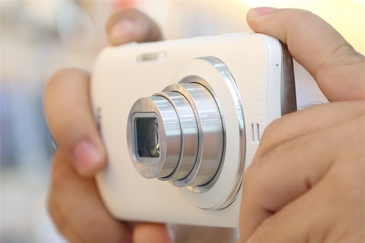 Điện thoại Samsung Galaxy K zoom