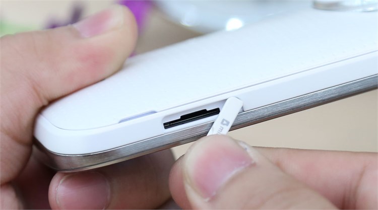 Điện thoại Samsung Galaxy K zoom
