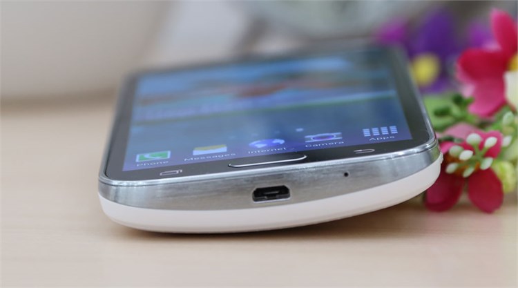 Điện thoại Samsung Galaxy K zoom