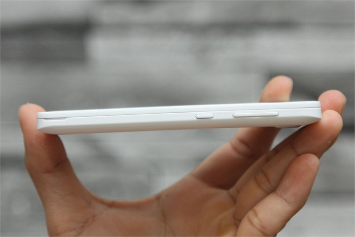 Điện thoại Mobiistar Touch Bean 402C Màu Trắng
