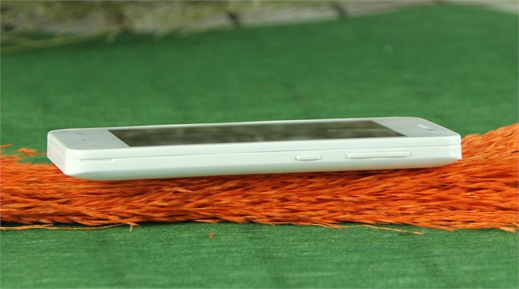 Điện thoại Mobiistar Touch Bean 402C Màu Trắng