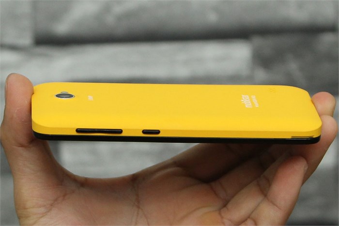 Điện thoại Mobiistar Touch Bean 402C Màu Đen - Vàng