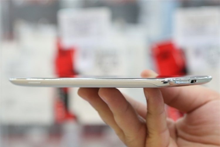 Điện thoại Lenovo S960