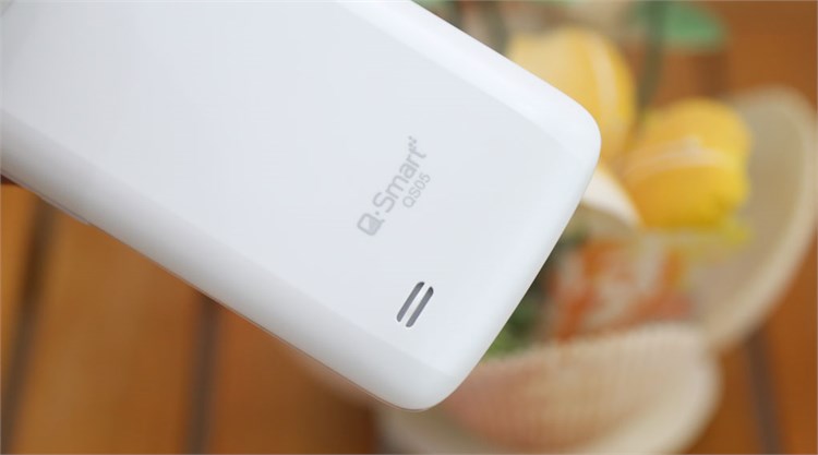Điện thoại Q-Smart QS05