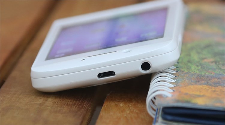 Điện thoại Q-Smart QS05