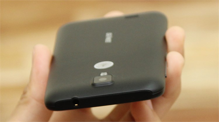 Điện thoại Gionee Pioneer P2S