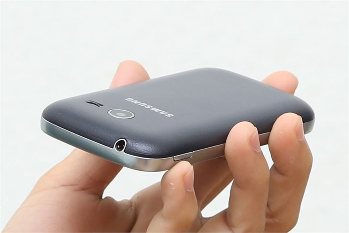 Điện thoại Samsung Galaxy Pocket 2 G110