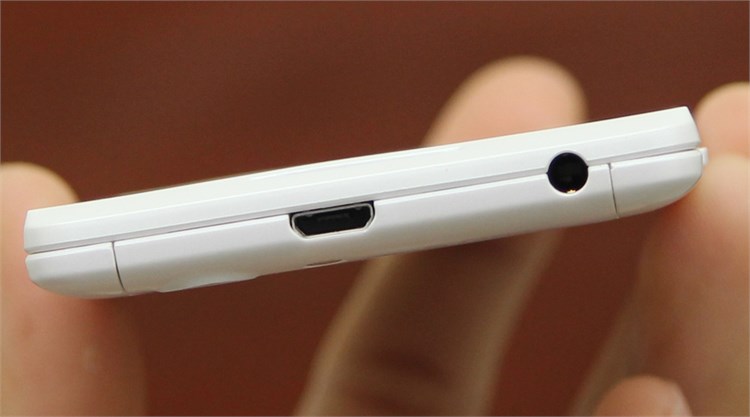 Điện thoại Mobiistar Bean 414