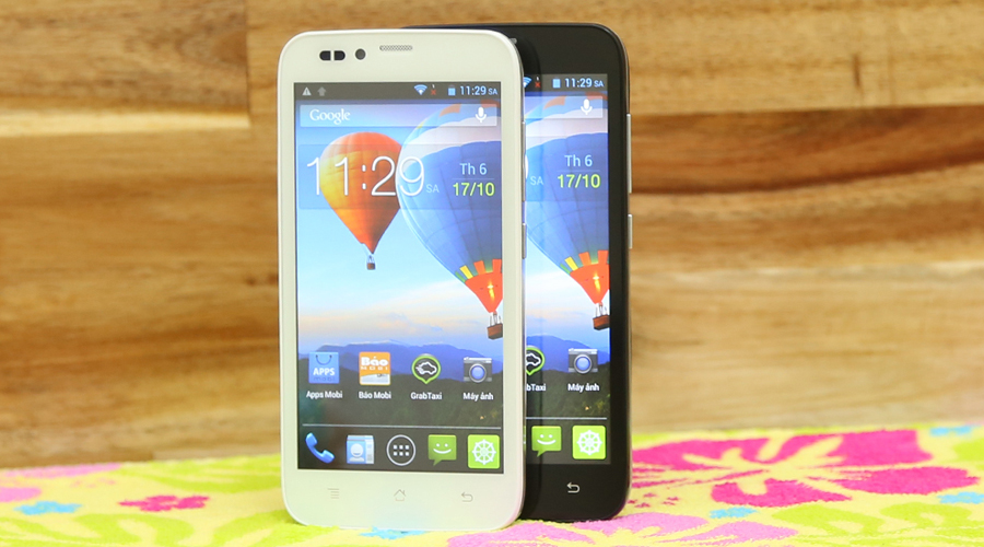 <p>Lướt web, chơi game đ&atilde; hơn tr&ecirc;n m&agrave;n h&igrave;nh 5 inch, sử dụng tấm nền IPS cho g&oacute;c nh&igrave;n rộng v&agrave; c&oacute; khả năng hiển thị tốt ngo&agrave;i trời.</p>