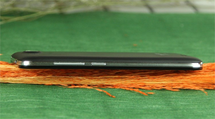 Điện thoại Mobiistar Lai 504M