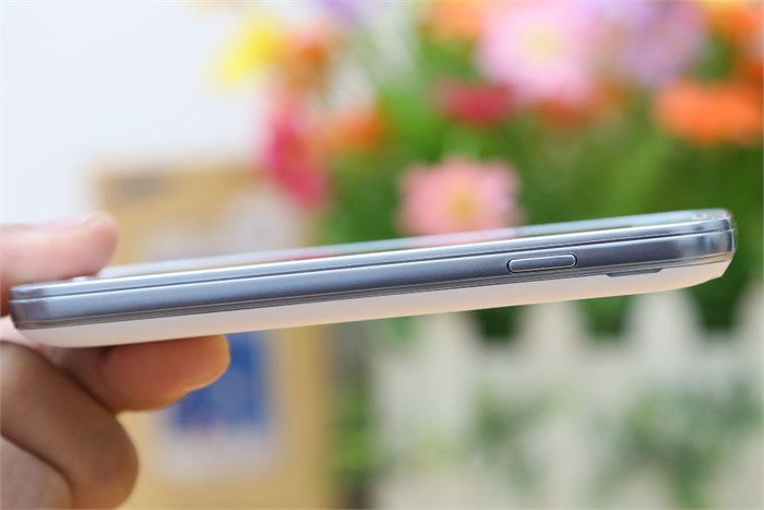 Điện thoại Samsung Galaxy V