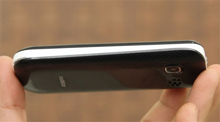 Điện thoại MOBIISTAR B210