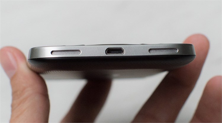 Điện thoại BlackBerry Classic