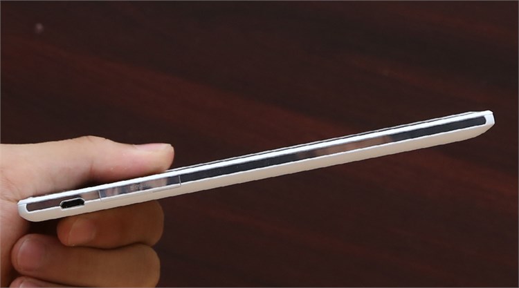 Điện thoại Sony Xperia C3