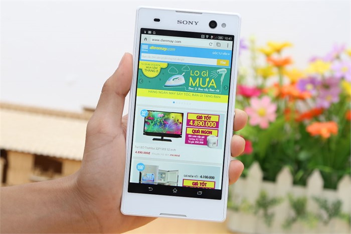 Điện thoại Sony Xperia C3