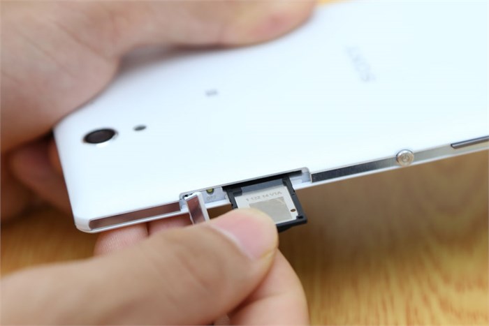 Điện thoại Sony Xperia C3