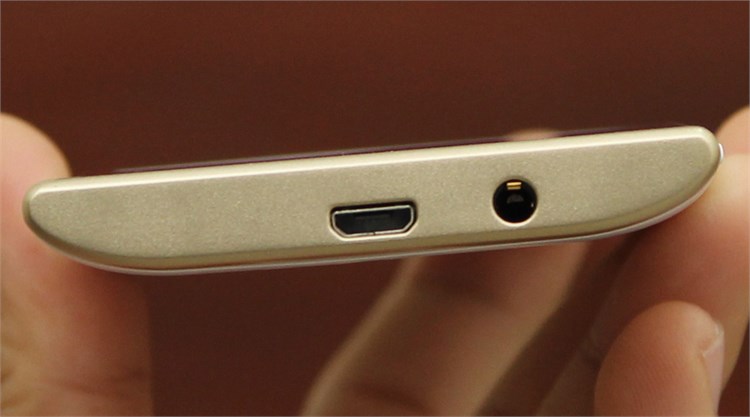 Điện thoại Philips S308