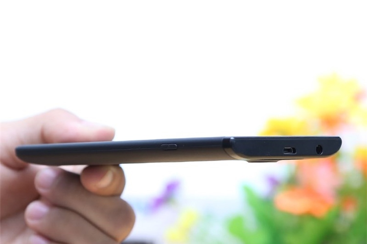 Điện thoại Philips S388