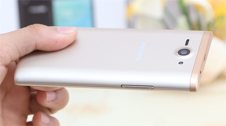 Điện thoại Philips S388