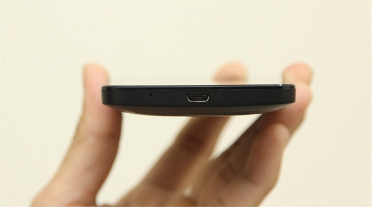 Điện thoại Asus Zenfone 4 A450