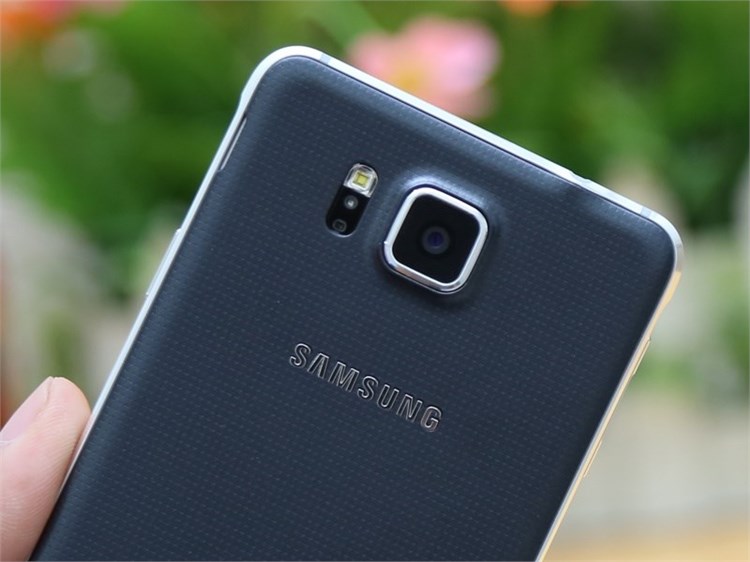 Điện thoại Samsung Galaxy Alpha