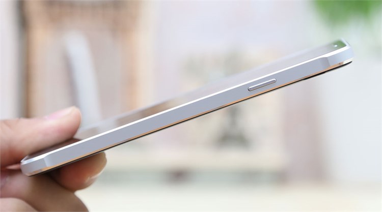 Điện thoại Samsung Galaxy Alpha