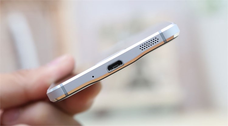 Điện thoại Samsung Galaxy Alpha