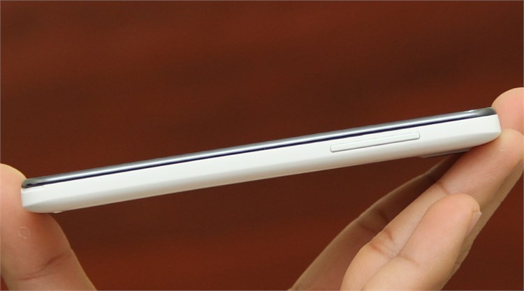 Điện thoại Q-Smart QS16