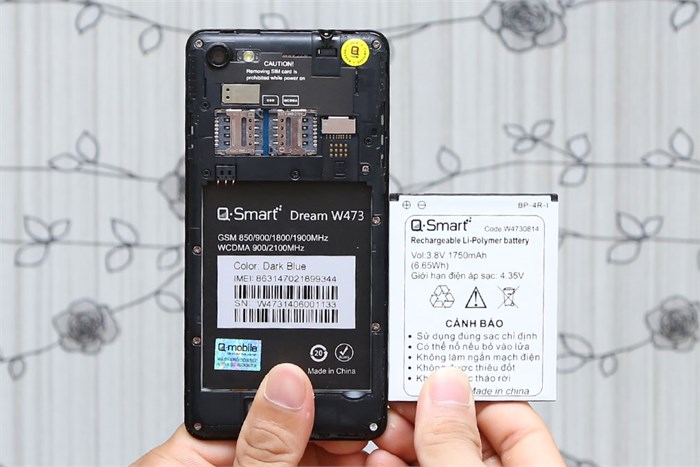 Điện thoại Q-Smart Dream W473 Màu Xanh Dương
