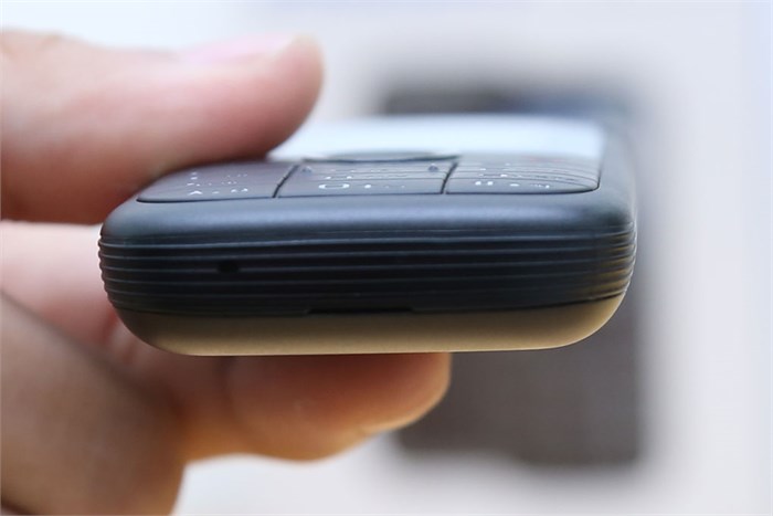 Điện thoại Philips E130