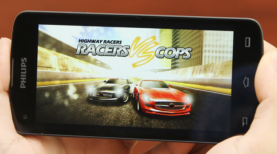 <p>Bộ xử l&yacute; 8 nh&acirc;n1.7 Ghz, RAM 2 GB gi&uacute;p m&aacute;y kh&ocirc;ng &ldquo;ngại&rdquo; bất cứ ứng dụng nặng n&agrave;o. Chạy đa nhiệm, chơi game đồ hoạ cao mượt m&agrave;.</p>