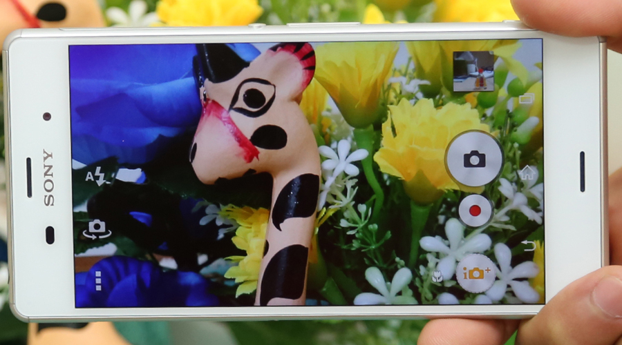 <p>Chiếc smartphone chụp ảnh đẹp nhất của Sony nhờ camera 20.7 MP c&ocirc;ng nghệ mới, quay phim 4K r&otilde; n&eacute;t, trung thực kể cả trong điều kiện thiếu s&aacute;ng</p>