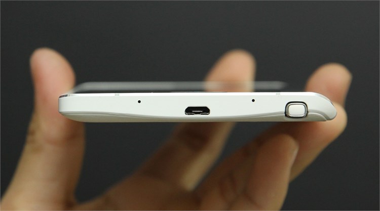 Điện thoại Samsung Galaxy Note Edge