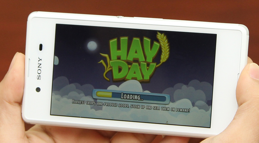 <p>Cấu h&igrave;nh 4 nh&acirc;n hỗ trợ lướt web, chạy đa nhiệm mượt m&agrave;, chơi game hấp dẫn hơn.</p>