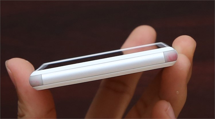 Điện thoại Sony Xperia E3