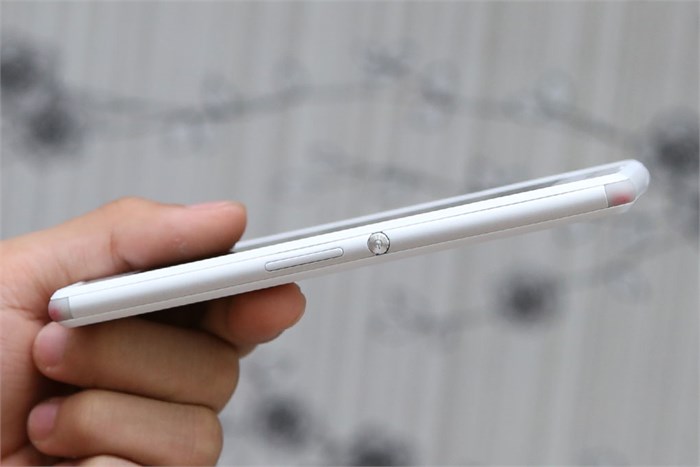 Điện thoại Sony Xperia E3