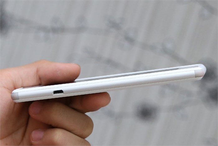 Điện thoại Sony Xperia E3