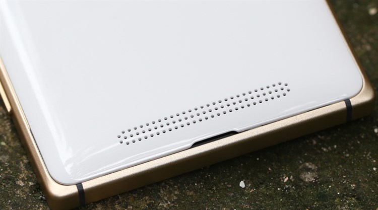 Điện thoại Nokia Lumia 830