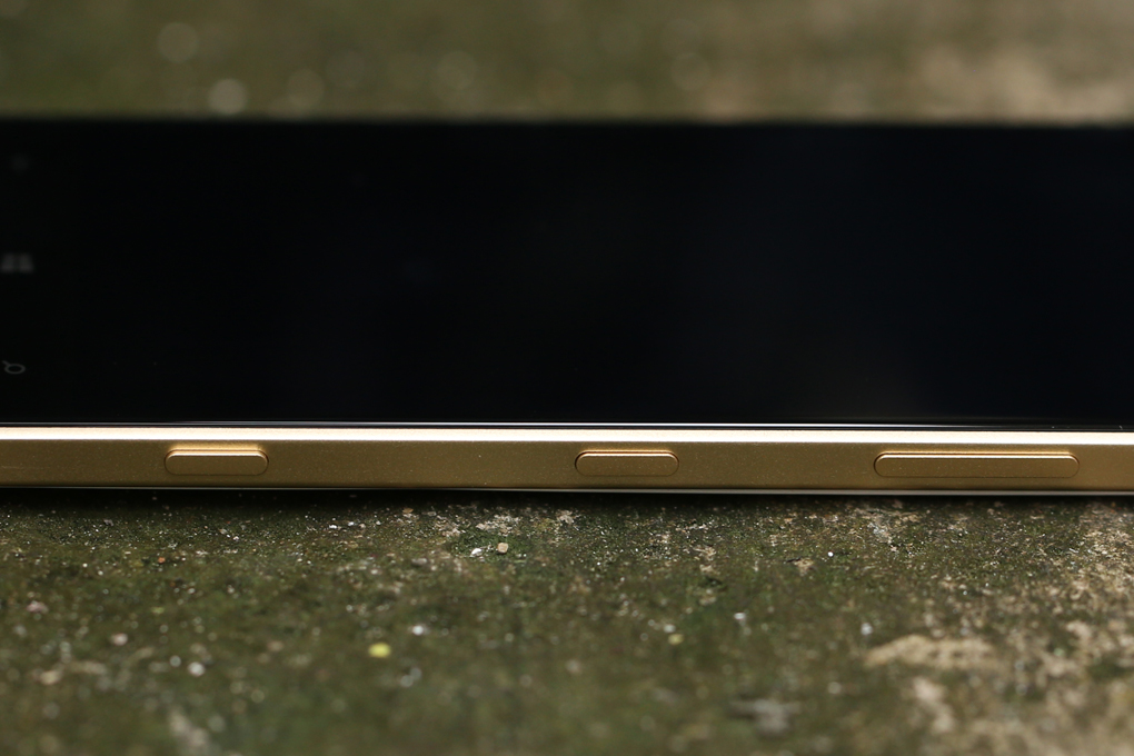 Điện thoại Nokia Lumia 830