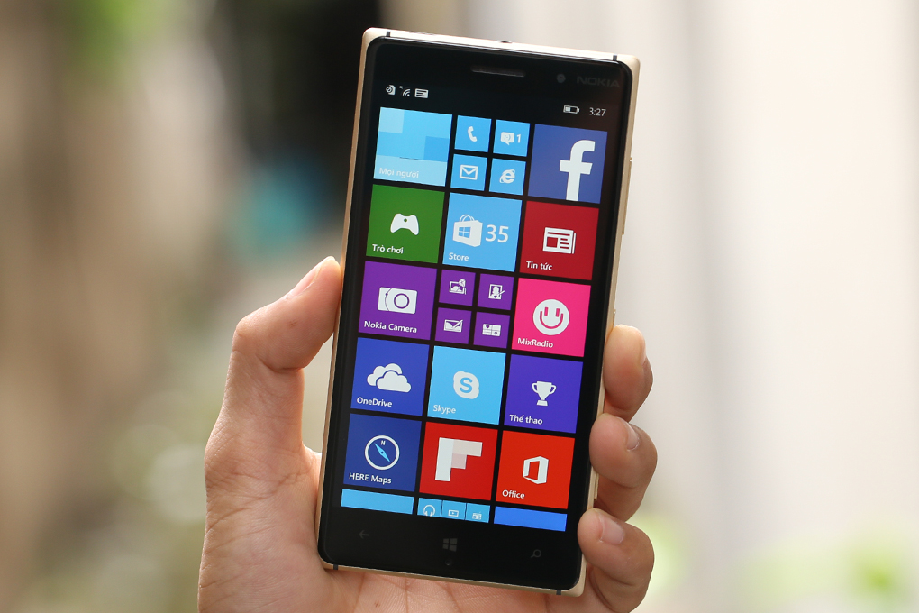 Điện thoại Nokia Lumia 830