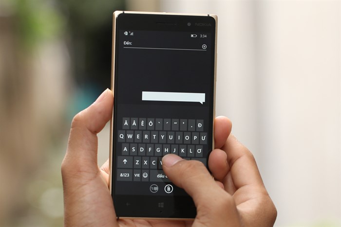 Điện thoại Nokia Lumia 830