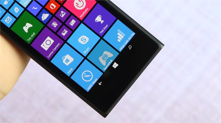 Điện thoại Nokia Lumia 730 Dual SIM