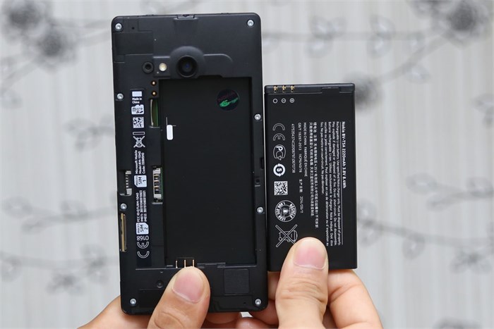 Điện thoại Nokia Lumia 730 Dual SIM