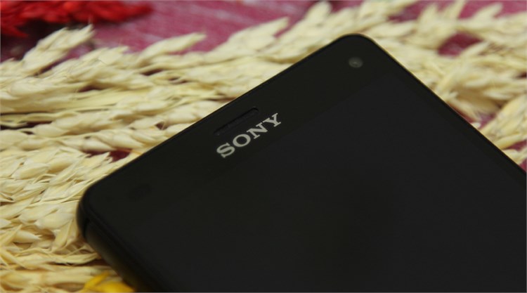 Điện thoại Sony Xperia Z3 Compact