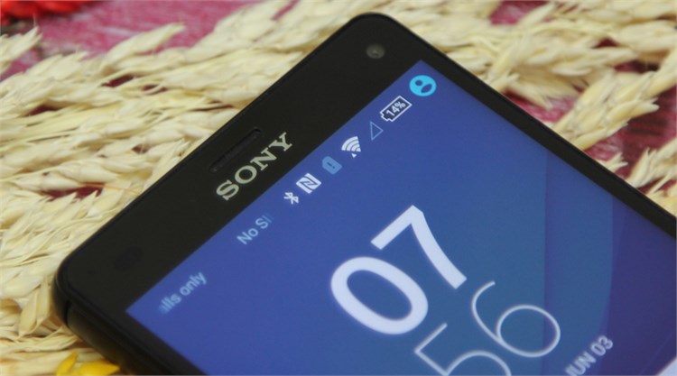 Điện thoại Sony Xperia Z3 Compact
