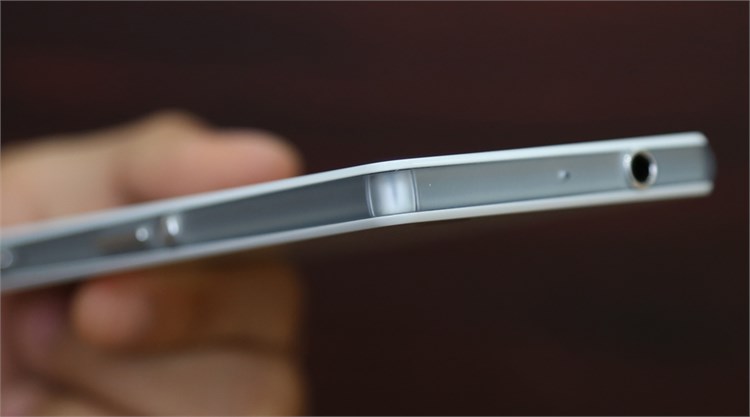 Điện thoại Sony Xperia Z3 Compact