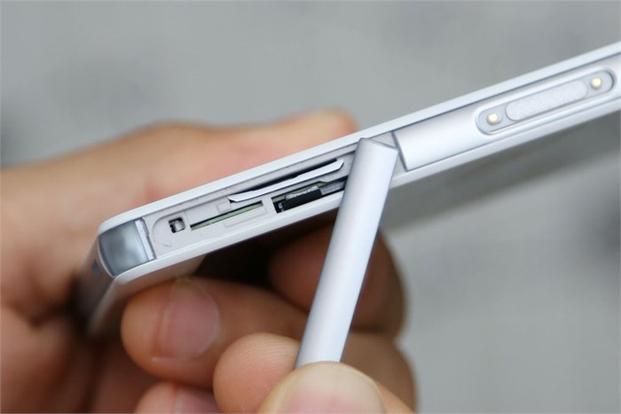 Điện thoại Sony Xperia Z3 Compact